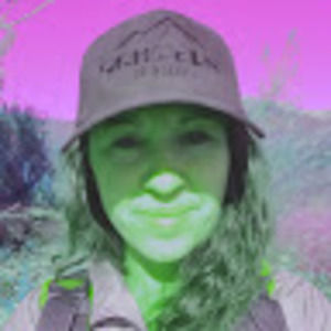 Meet your Posher, Corina